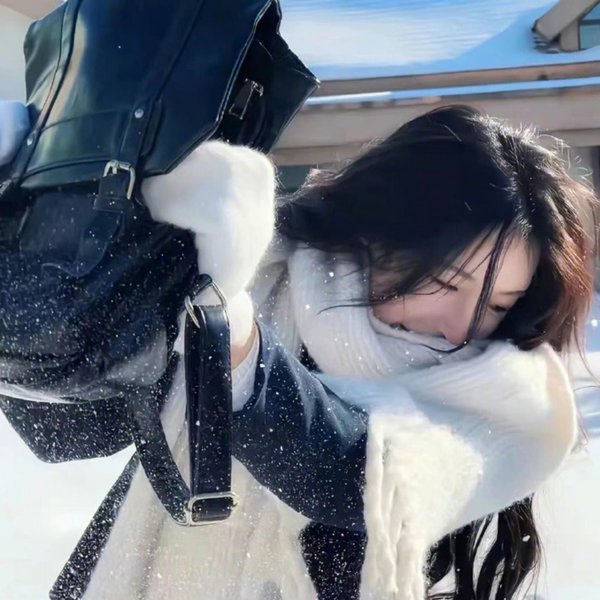 九朵云